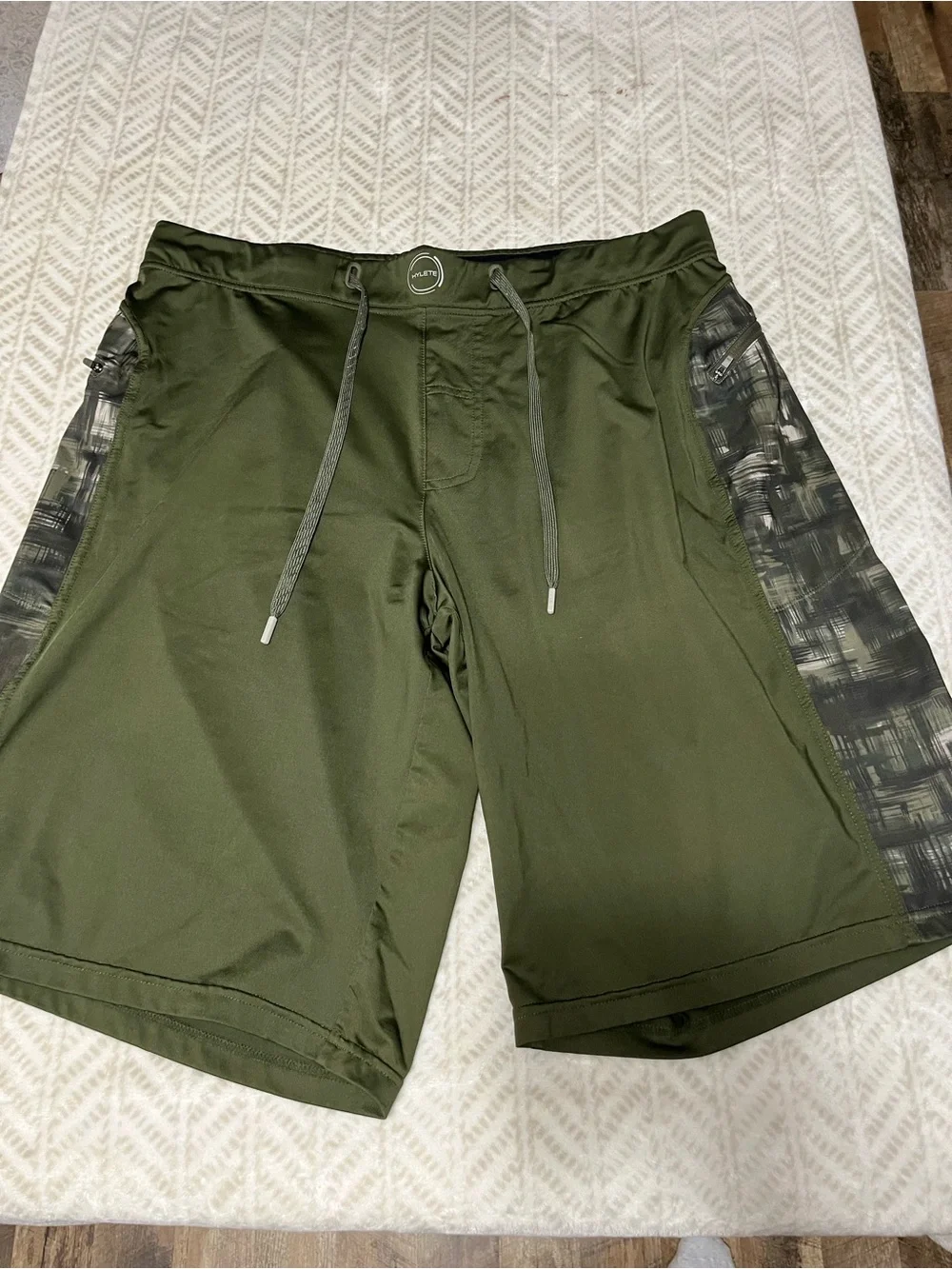 Hylete Men’s XXL Olive Green Athletic Drawstring Shorts